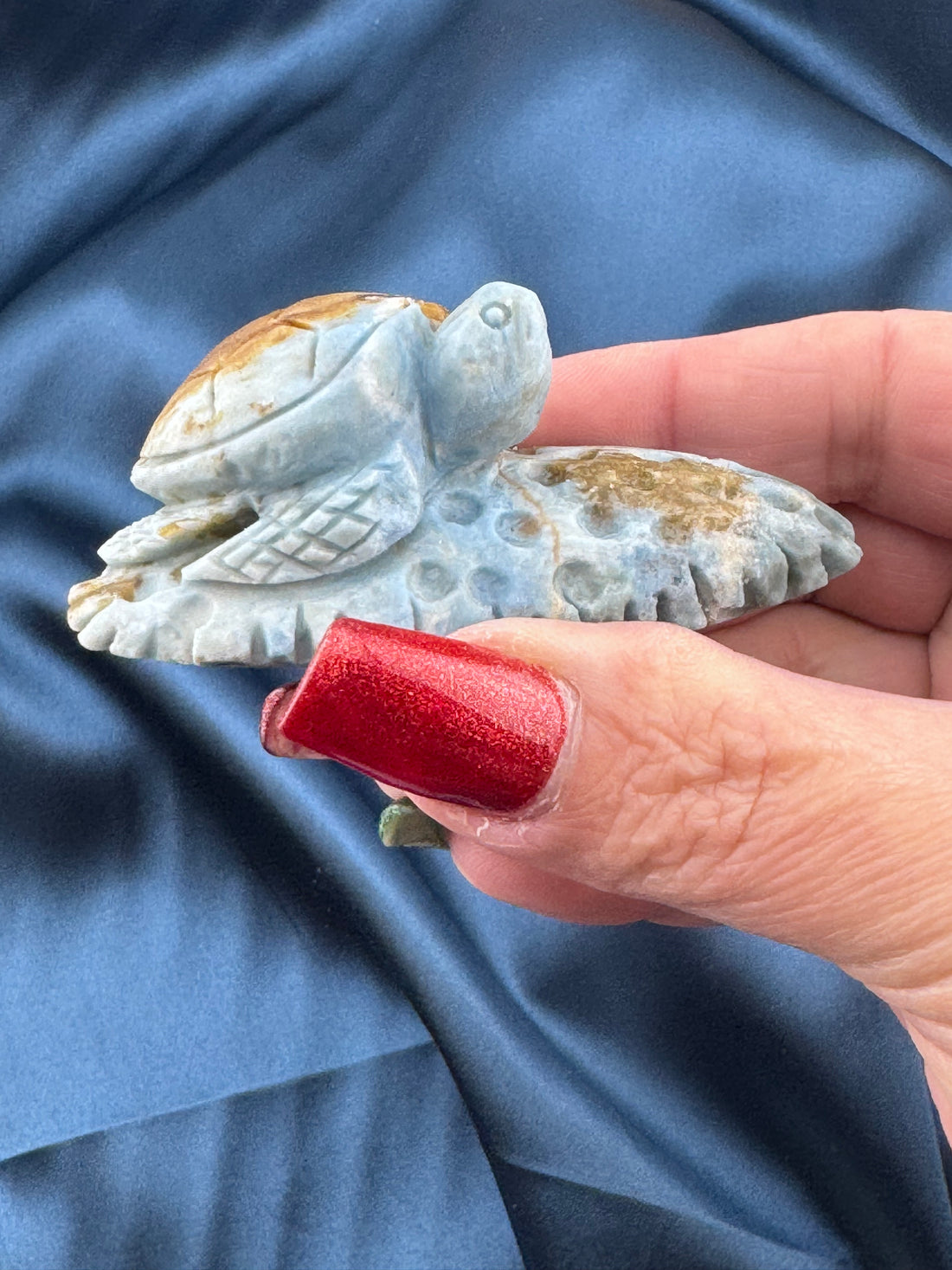 Dumortierite Sea Turtle Carving-Handmade Naturals Inc