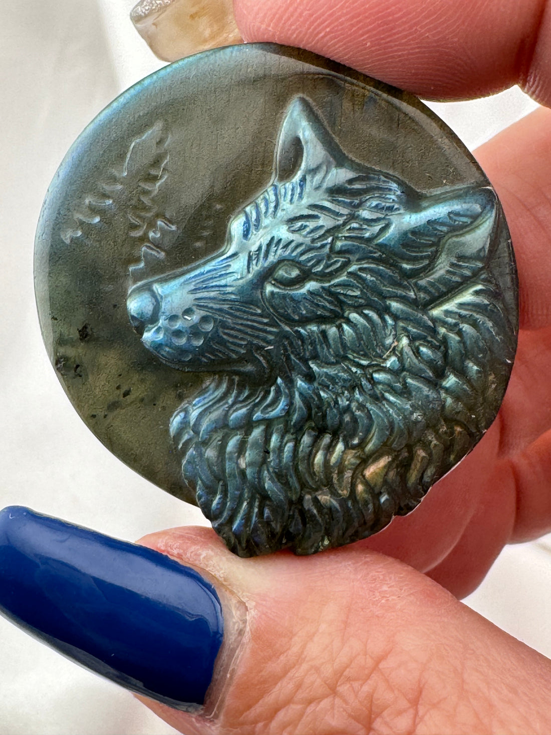 Labradorite Wolf Carving-Earth Fairy Holistics