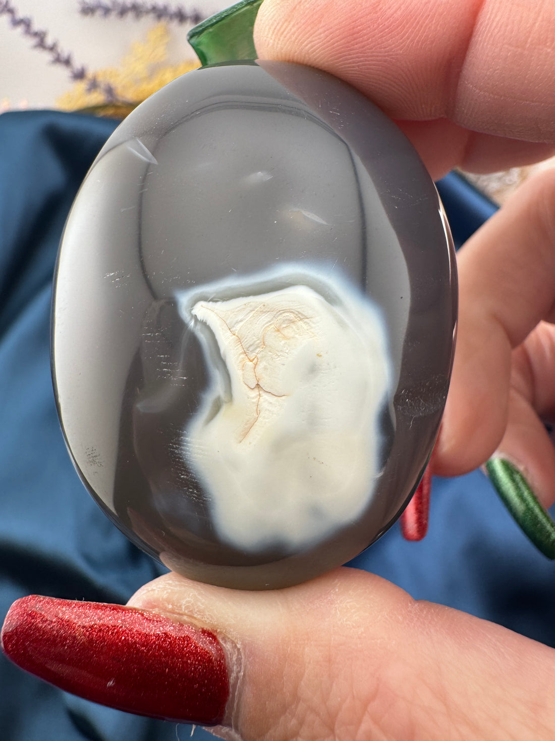 Orca Agate Palm Stone-Handmade Naturals Inc